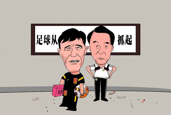 近日，曼城球员福登接受了俱乐部官网的采访。